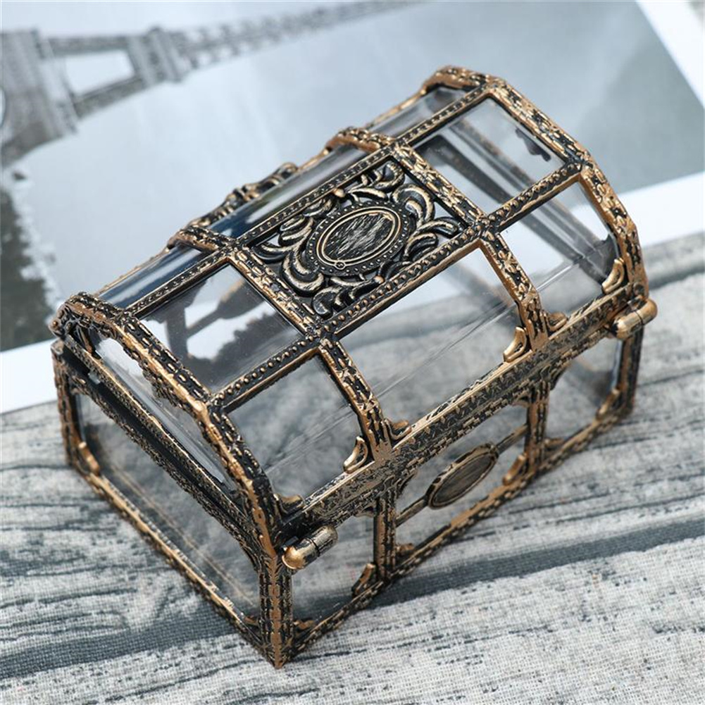 Vintage Collectibles Store - Hazine Kutusu, Mücevher Mağazası Dekorasyonu, Kristal